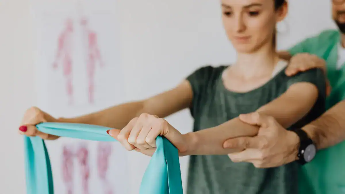 How To Heal A Torn Rotator Cuff Naturally: 7 Steps