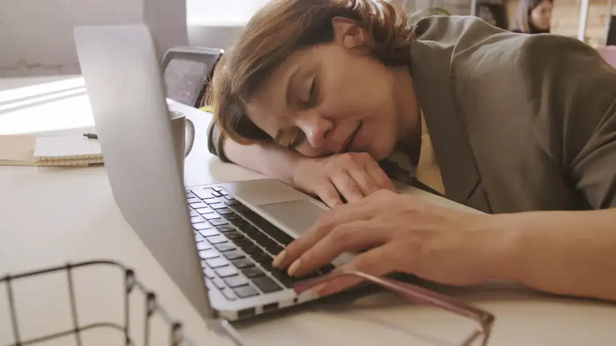 Symptoms Of Dehydration: 10 Urgent Warning Signs